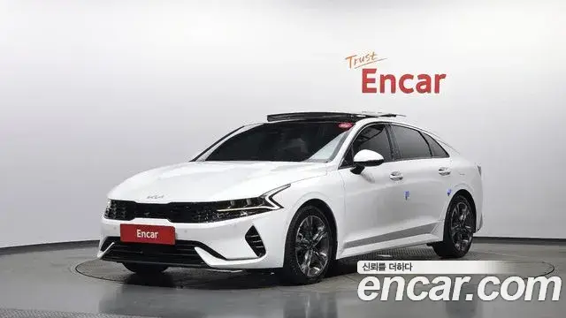 Kia K5, 2022