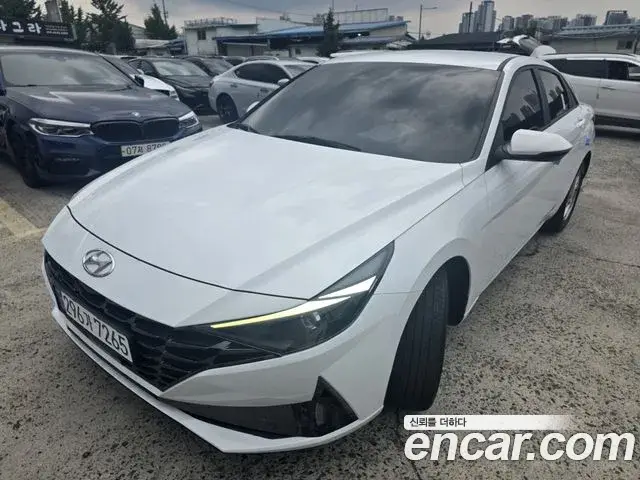 Hyundai Avante, 2022