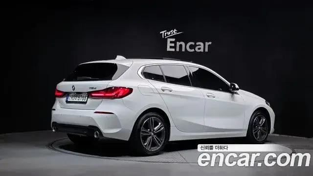 BMW 1 Series, 2021