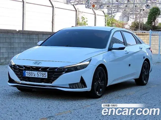 Hyundai Avante, 2022