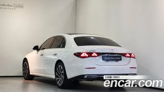Mercedes-Benz E-Class, 2026