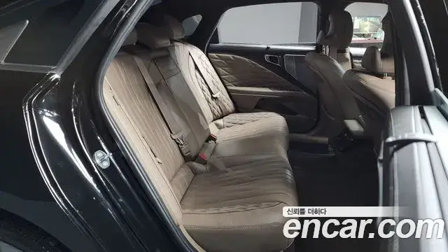 Kia K8, 2023