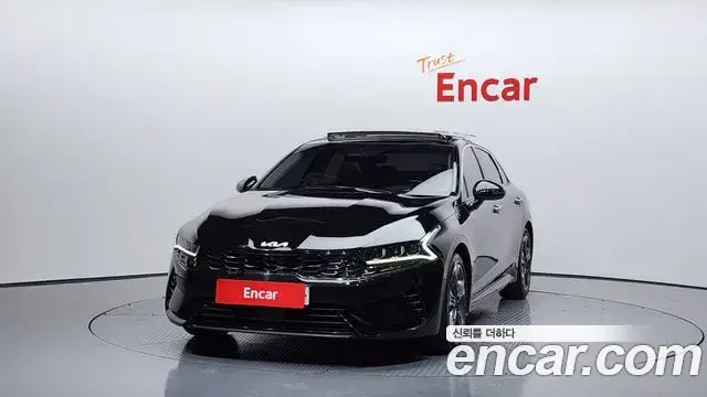 Kia K5, 2022
