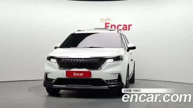 Kia Carnival, 2023