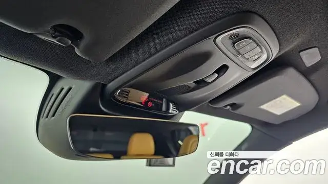 Volvo XC40, 2021