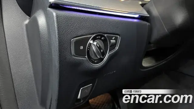 Mercedes-Benz E-Class, 2018