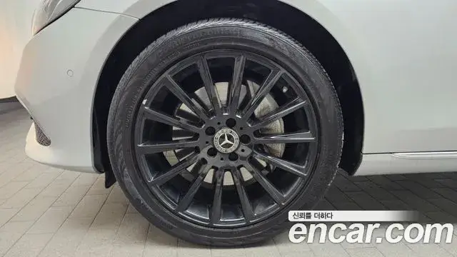 Mercedes-Benz E-Class, 2018