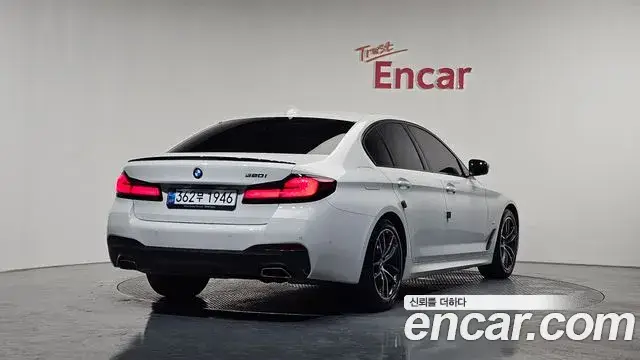 BMW 5 Series, 2021