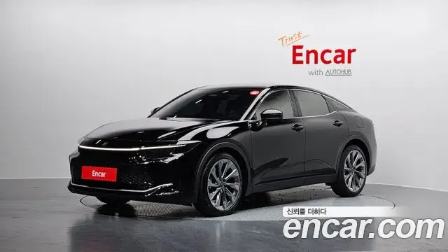 Toyota Crown Crossover, 2023