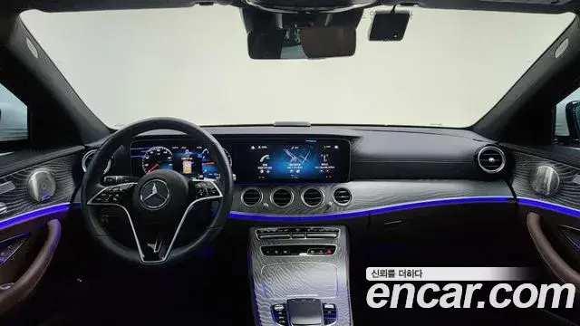 Mercedes-Benz E-Class, 2023