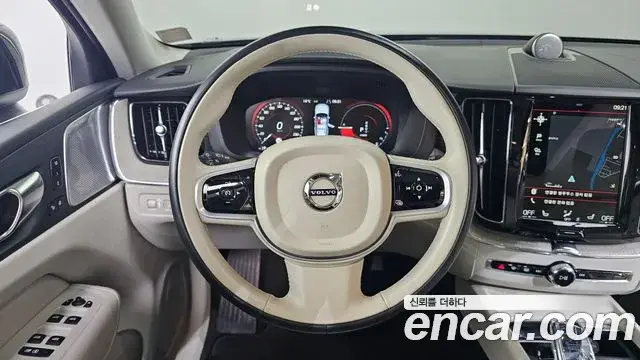 Volvo XC60, 2021