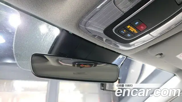 Hyundai The New Avante Hybrid, 2022