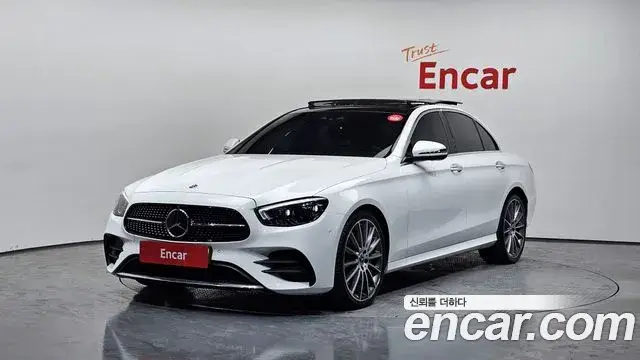 Mercedes-Benz E-Class, 2022