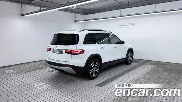 Mercedes-Benz GLB-Class, 2021
