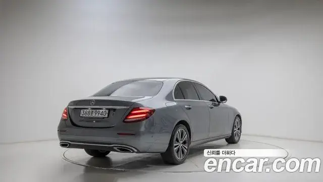 Mercedes-Benz E-Class, 2020