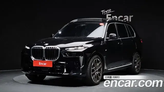 BMW X7, 2025