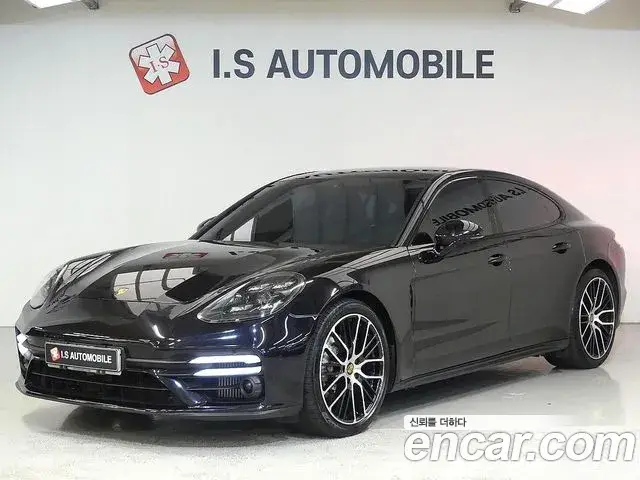 Porsche Panamera, 2021