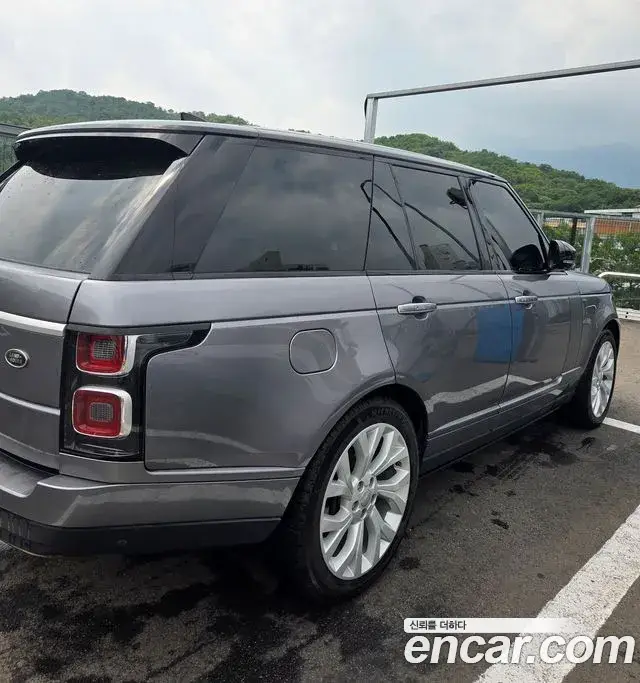 Land Rover Range Rover, 2020