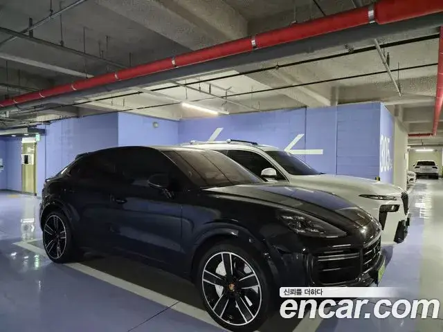 Porsche Cayenne, 2021
