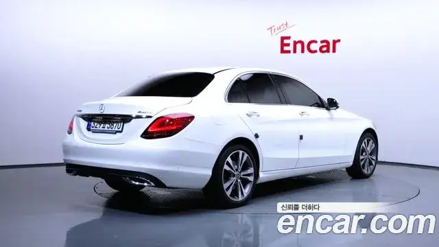 Mercedes-Benz C-Class, 2021