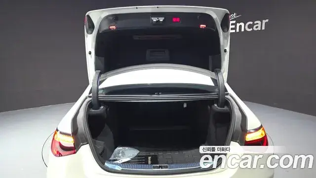 Mercedes-Benz S-Class, 2021