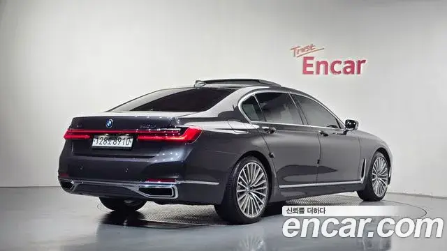 BMW 7 Series, 2019
