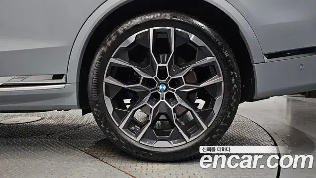 BMW X7, 2024