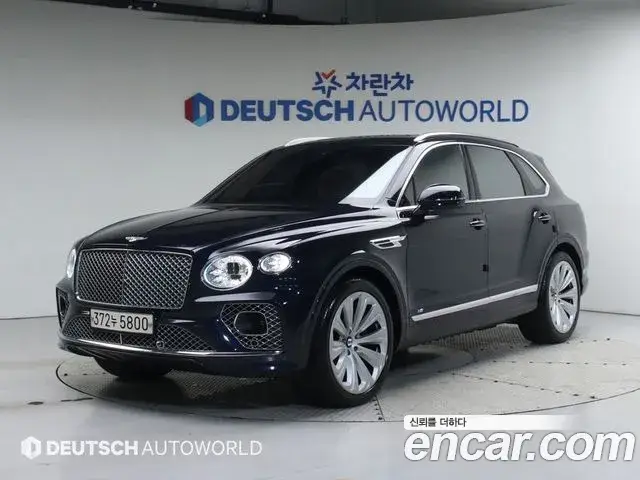 Bentley Bentayga, 2021