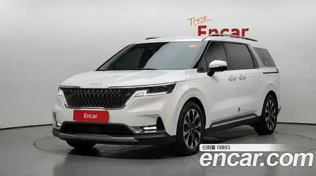 Kia Carnival, 2022