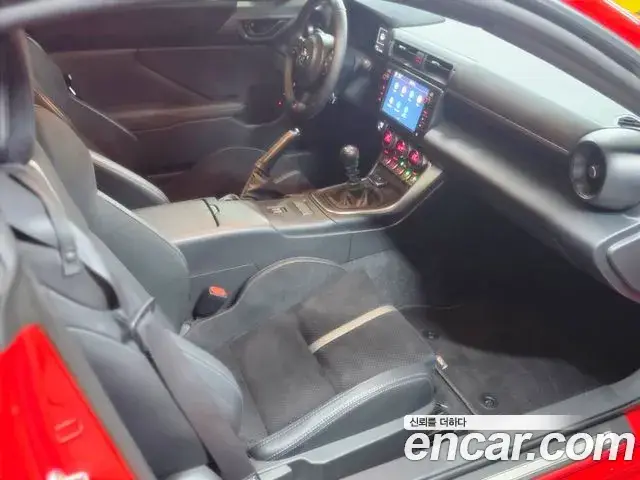 Toyota GR86, 2024