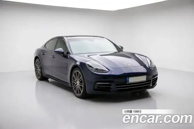 Porsche Panamera, 2018