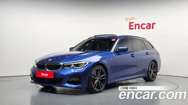 BMW 3 Series, 2022