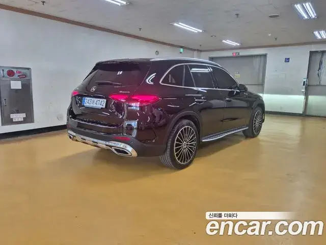 Mercedes-Benz GLC-Class, 2023