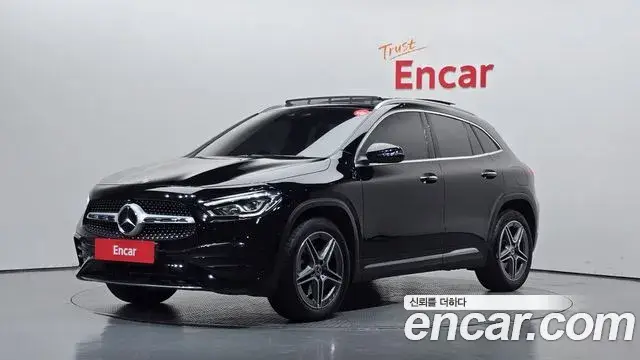 Mercedes-Benz GLA-Class, 2022