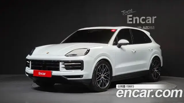 Porsche Cayenne, 2023