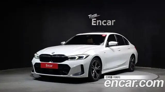 BMW 3 Series, 2022