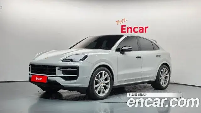 Porsche Cayenne, 2023