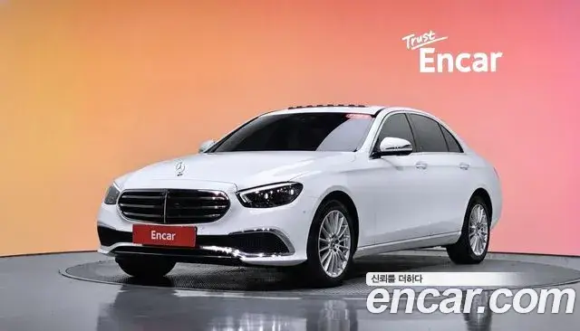 Mercedes-Benz E-Class, 2023