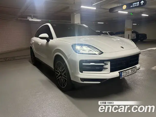 Porsche Cayenne, 2025