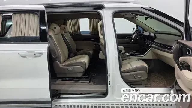 Kia Carnival, 2021