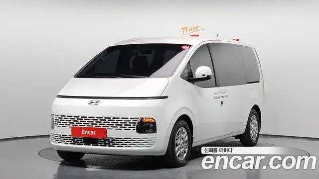 Hyundai Staria, 2021