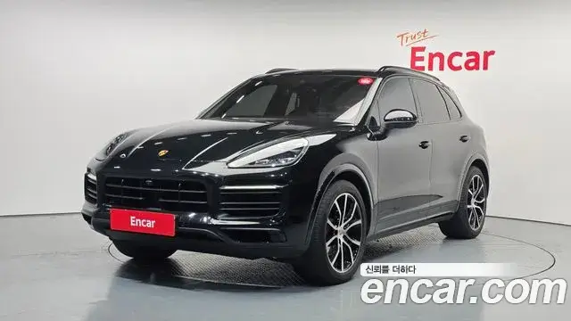 Porsche Cayenne, 2023