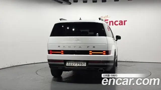 Hyundai Santa Fe, 2023