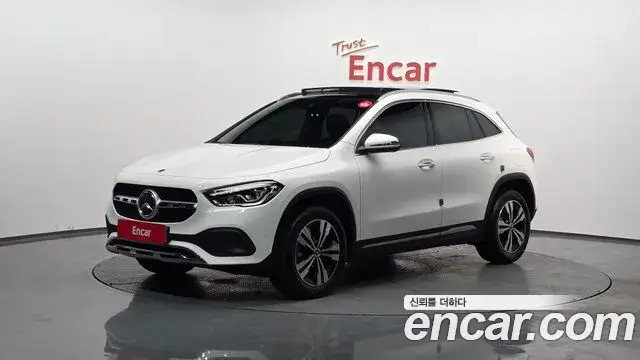 Mercedes-Benz GLA-Class, 2021