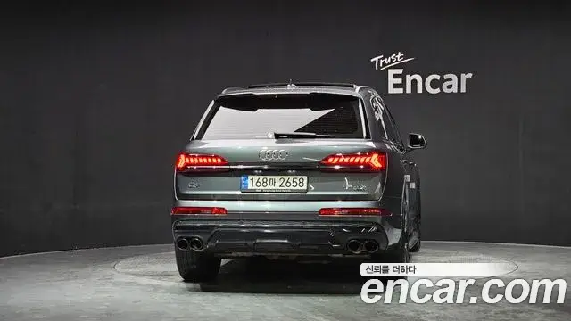 Audi Q7, 2022