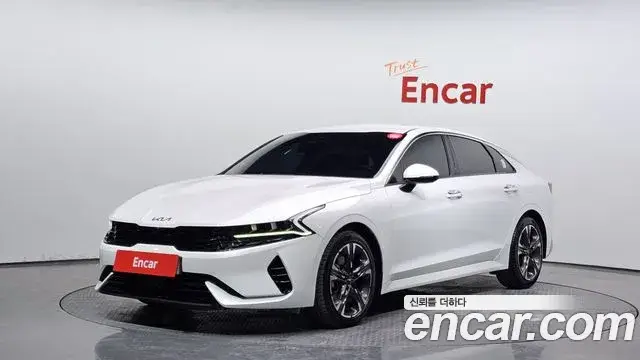 Kia K5, 2022