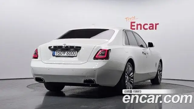 Rolls-Royce Ghost, 2021