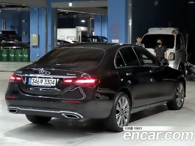 Mercedes-Benz E-Class, 2023