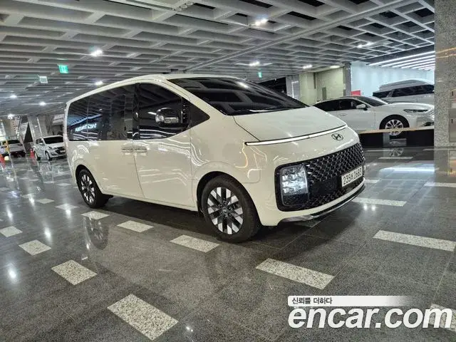 Hyundai Staria, 2021