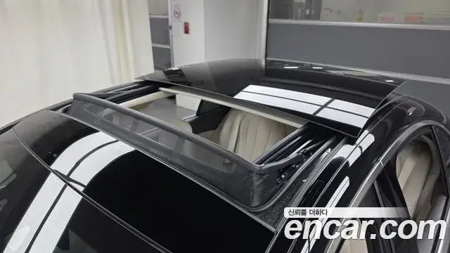 Mercedes-Benz E-Class, 2024
